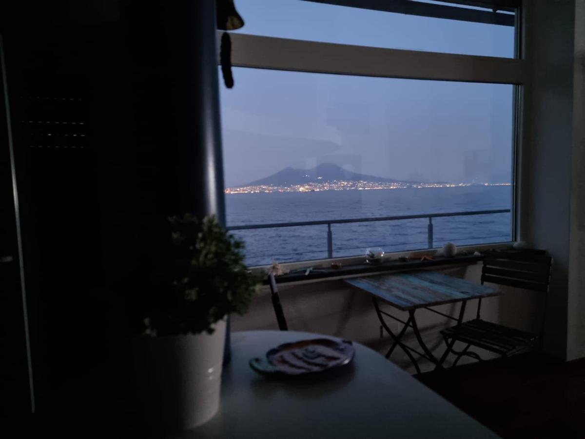 La Casa Sull’ Acqua Appartamento Napoli